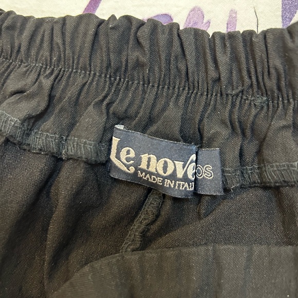 Black pants - Picture 2 of 3